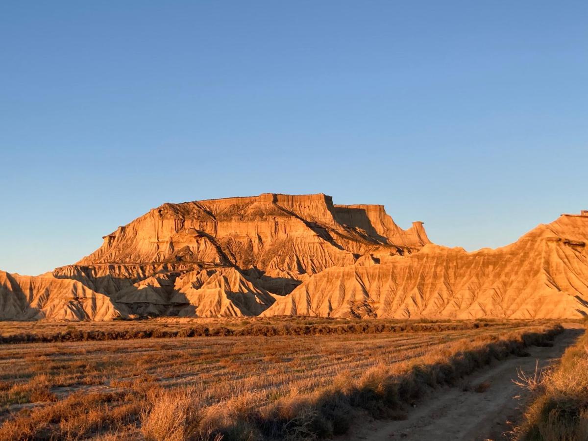 Hostel Bardenas カバニリャス エクステリア 写真